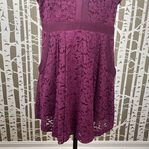 Free People Lace Fit & Flare Dress Cut Out Back Pockets Side Zip Plum sz M - Picture 3 of 16